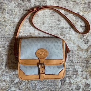 Dooney & Bourke messenger